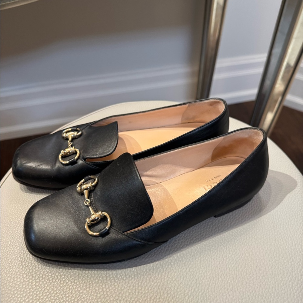 Gucci Black Leather Loafers for Women